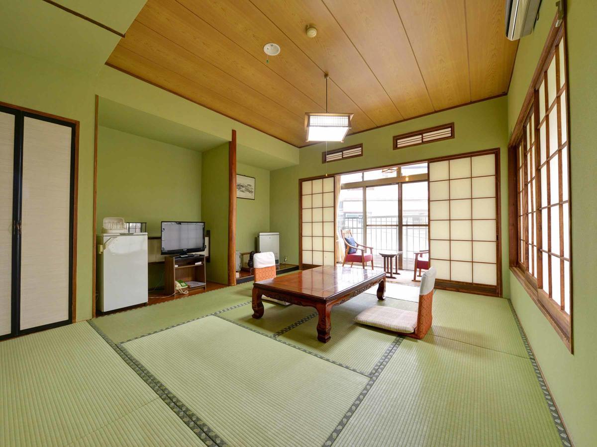 Ryumeikan Nakanojo Bagian luar foto
